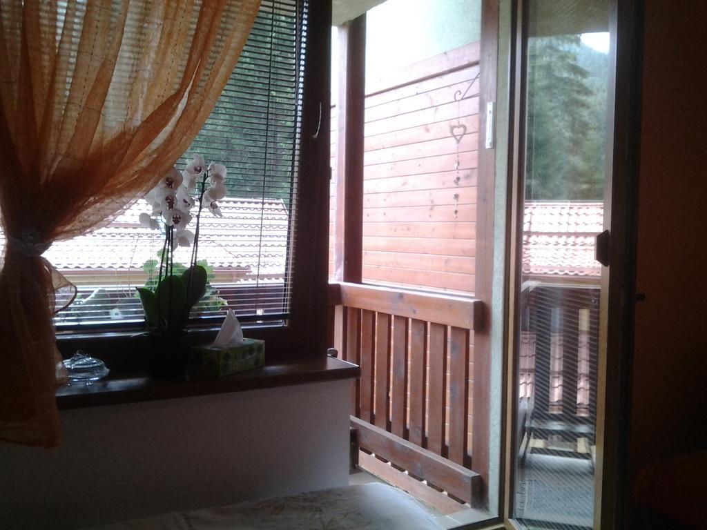 Fatrapark 1 U Sovicky Studio, Kuchynka, Kupelna,S Balkonom Gratis Parkovanie V Podzemnej Garazi รูชอมแบรอค ภายนอก รูปภาพ