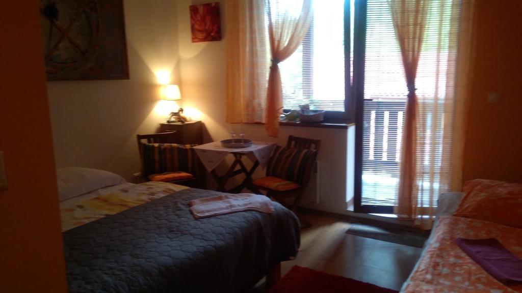 Fatrapark 1 U Sovicky Studio, Kuchynka, Kupelna,S Balkonom Gratis Parkovanie V Podzemnej Garazi รูชอมแบรอค ภายนอก รูปภาพ