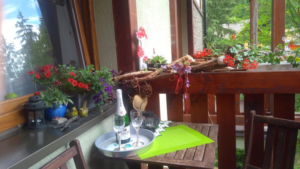 Fatrapark 1 U Sovicky Studio, Kuchynka, Kupelna,S Balkonom Gratis Parkovanie V Podzemnej Garazi รูชอมแบรอค ภายนอก รูปภาพ